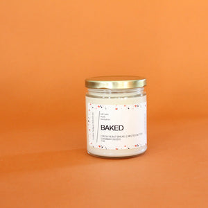 BAKED Hand Poured Candle. Fresh Baked  Yeast Bread. Caraway Seeds. Melted Butter. 7 oz. Wood Wick.