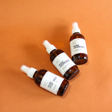 Load image into Gallery viewer, ROSE HYDROSOL. Rose Water Spray. Heart Chakra Activating Mist. Rose Quartz. 4 oz.